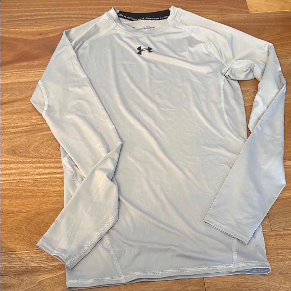 Under Armour Men's Gray Long Sleeve Shirt